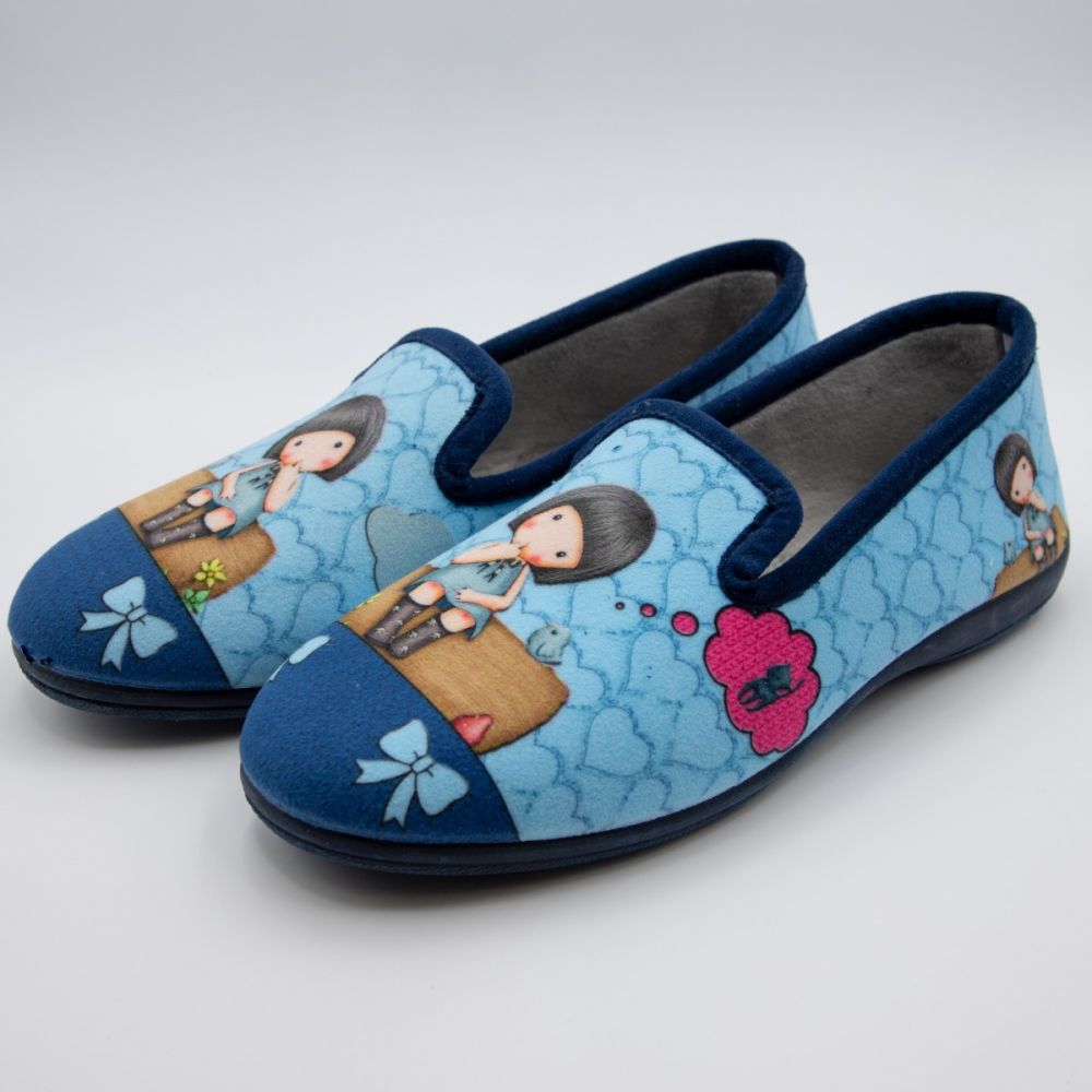 Zapatilla cerrada niña