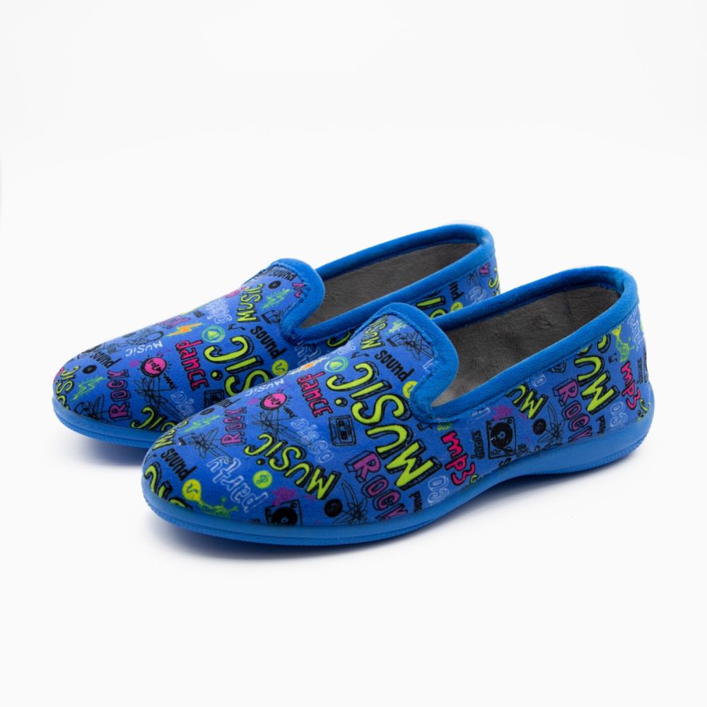 Zapatilla cerrada musica