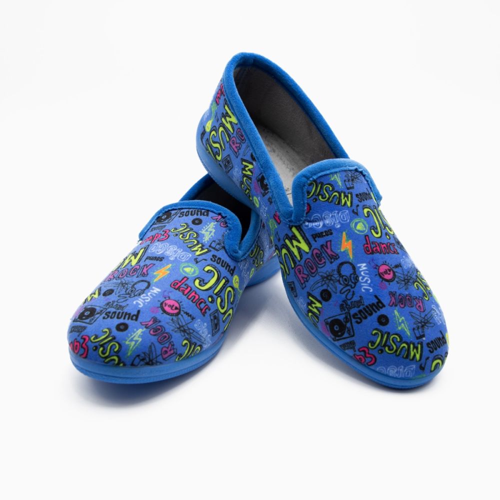 Zapatilla cerrada musica